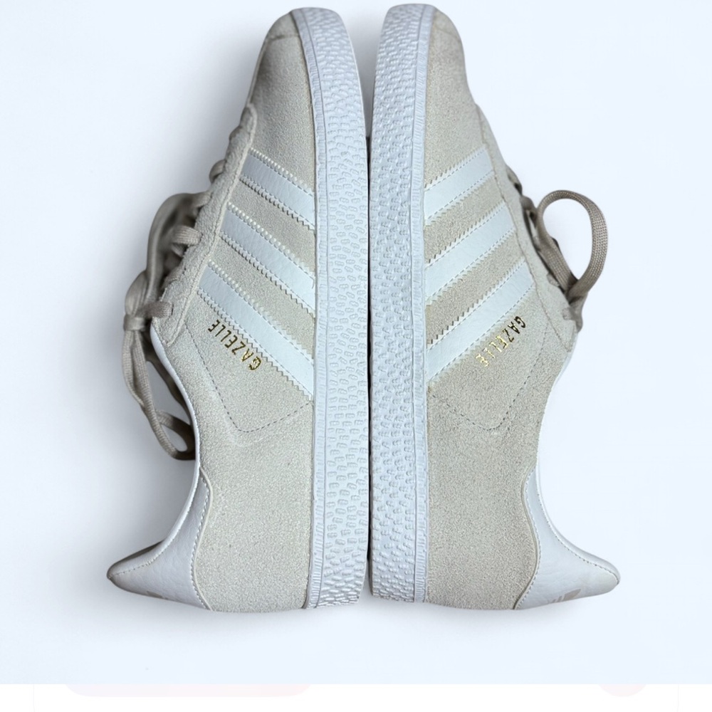 Adidas Gazelle Light Tan Suede Sneakers Youth Sz 4.5